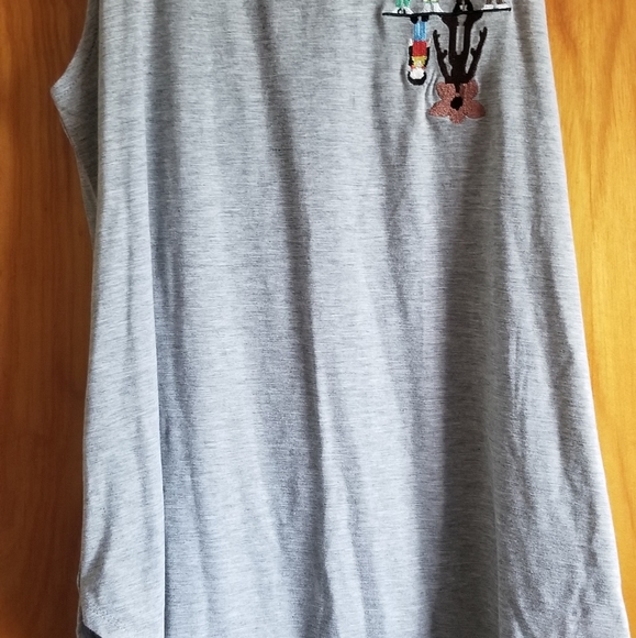 Tops - 💎 *final sale* Stranger things